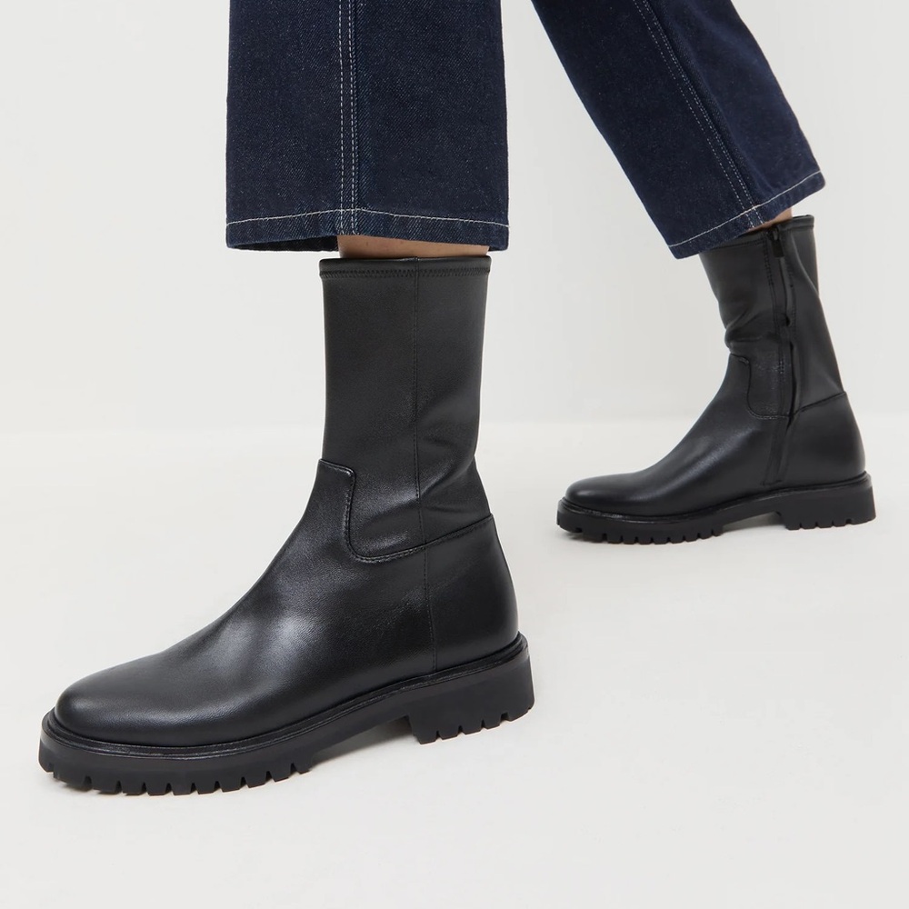 Loeffler randall black leather lug boot size 7